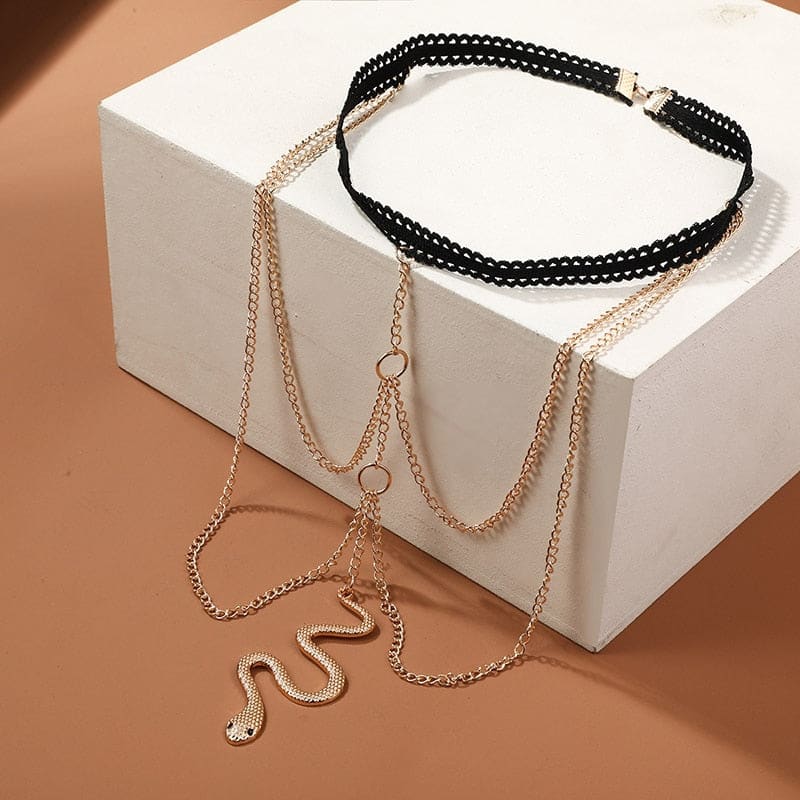 Chaine de cuisse avec pendentif serpent