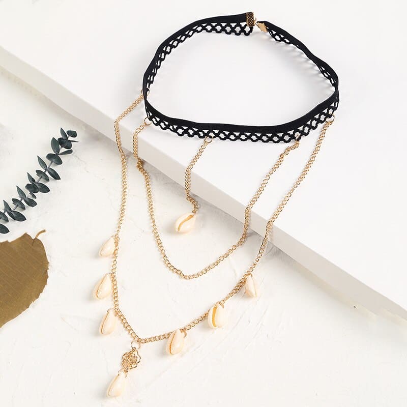 Chaine de cuisse ornée de coquillages