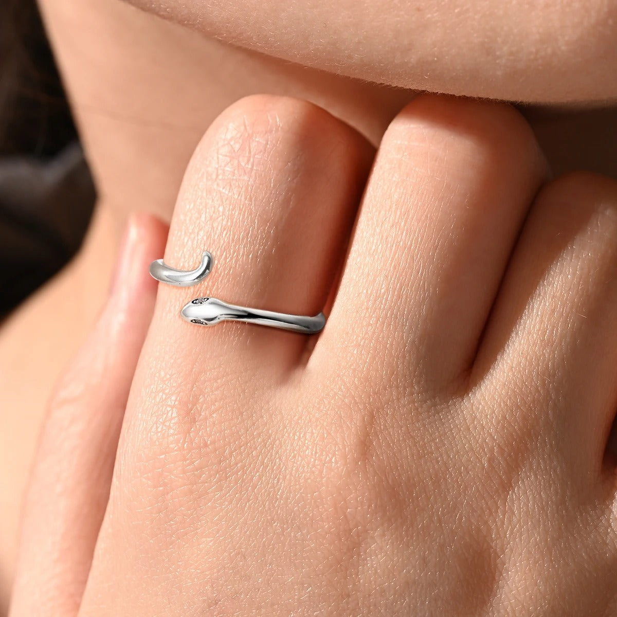 Bague de pouce acier inoxydable en forme de serpent