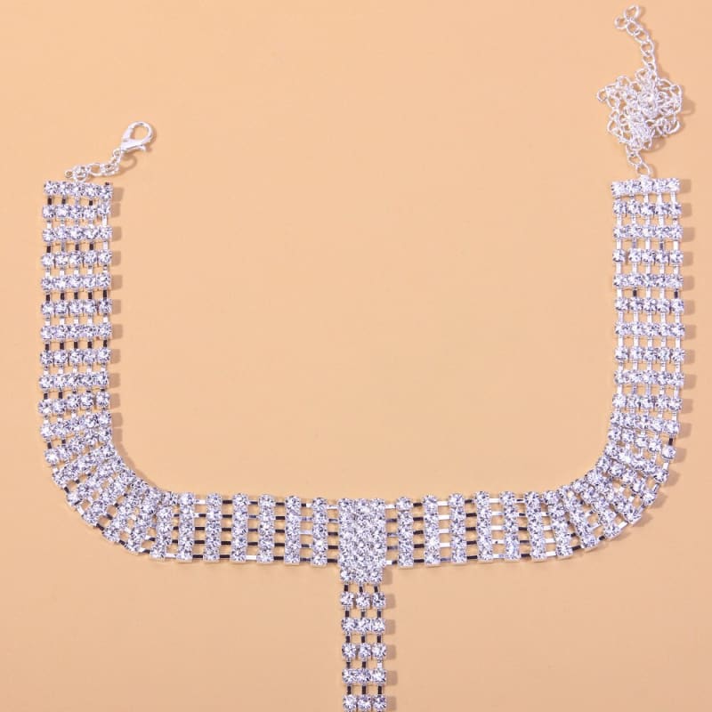 Soutien gorge strass avec collier épais