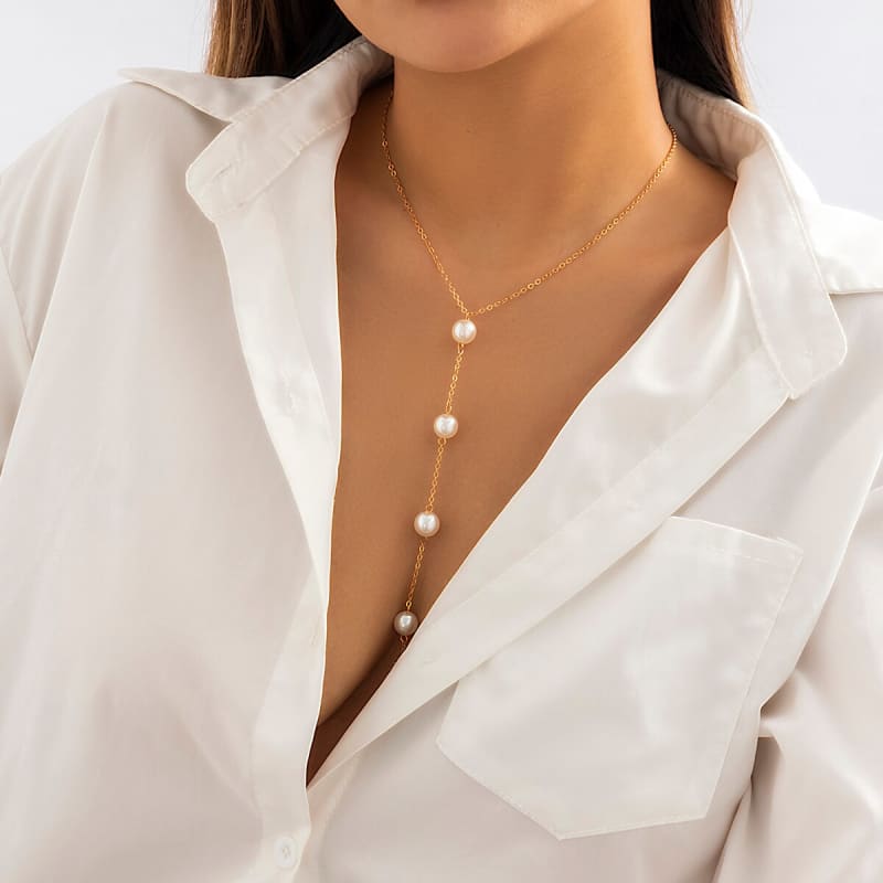 Bijou de poitrine collier avec perles pendantes