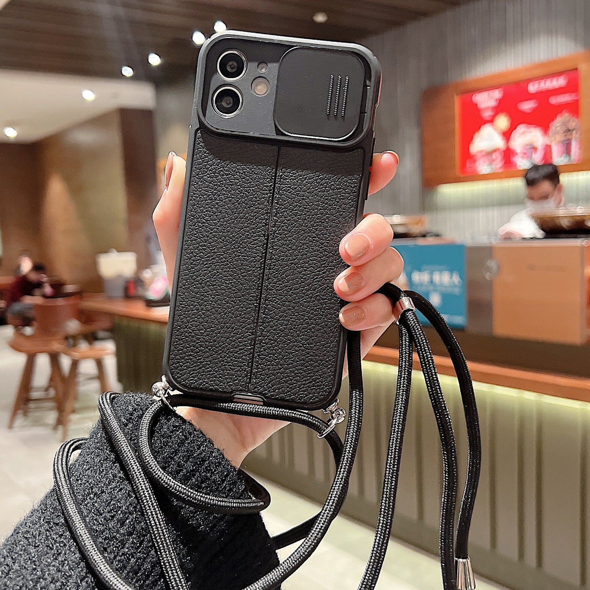 Chaine de téléphone avec coque résistante
