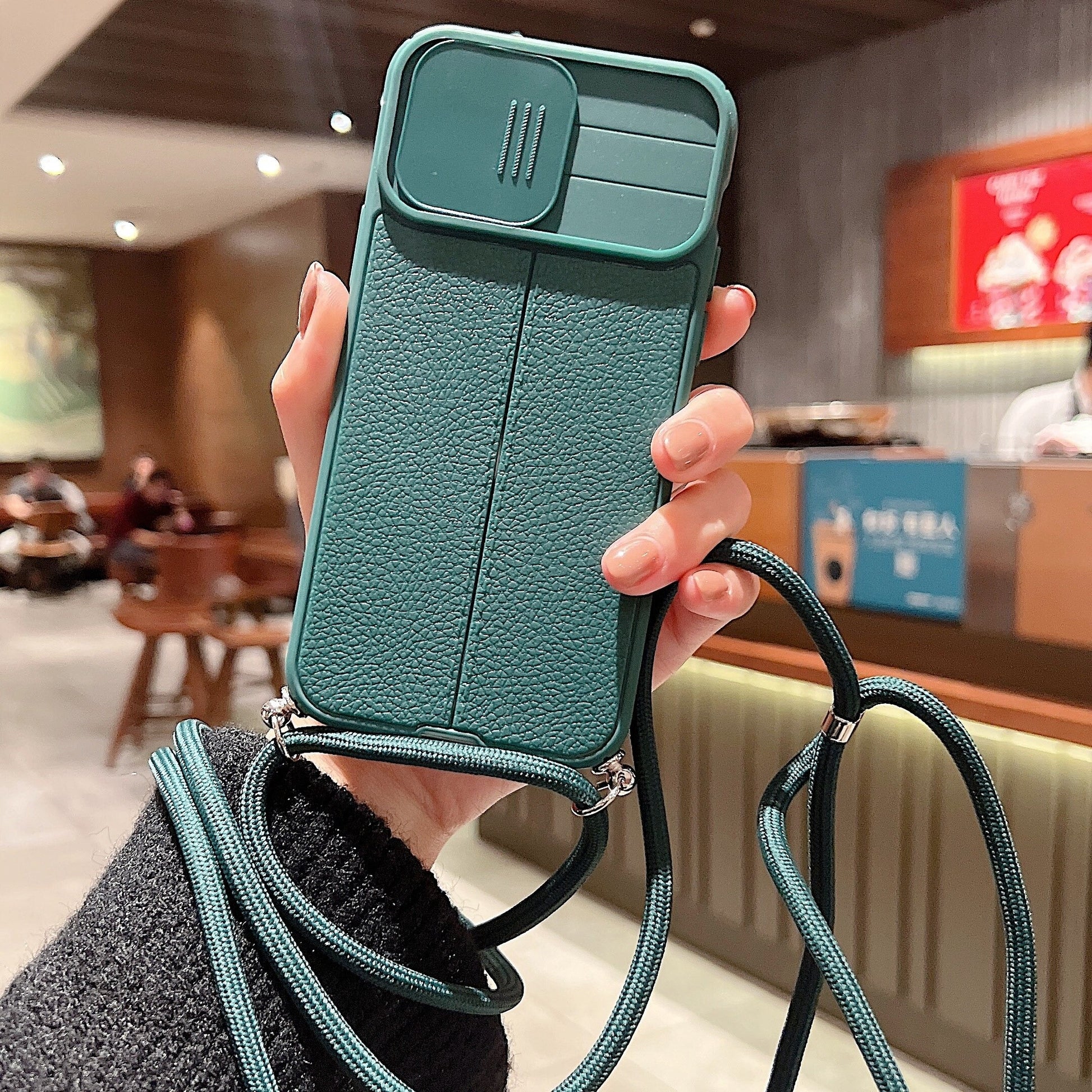 Chaine de téléphone avec coque résistante