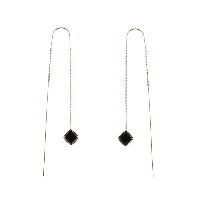 Boucle d’oreille chaine pendante avec carré noir