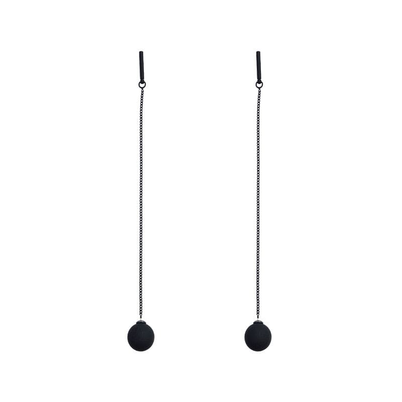 Boucle d’oreille chaine pendante boule noire