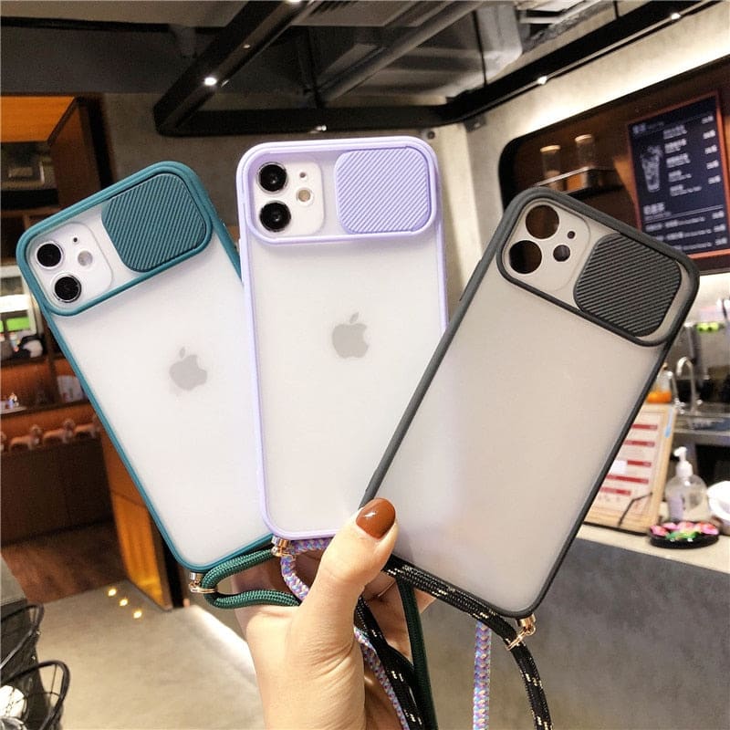 Chaine de téléphone avec coque transparente