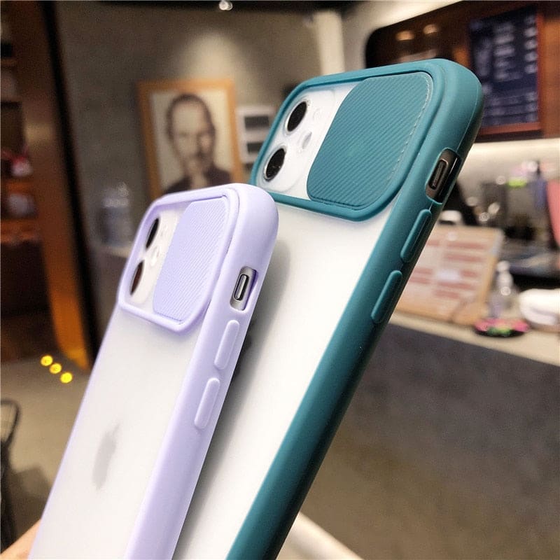 Chaine de téléphone avec coque transparente