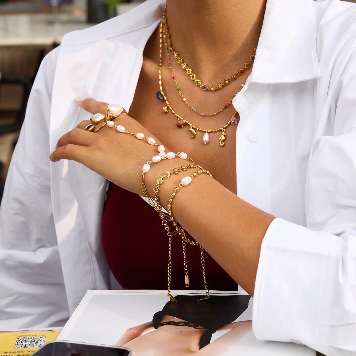 Chaine de main grosses perles