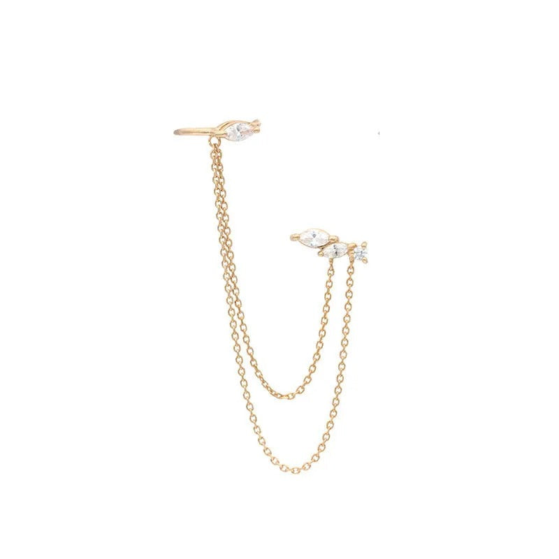 Boucle d'oreille deux trous avec clous et longue chaîne